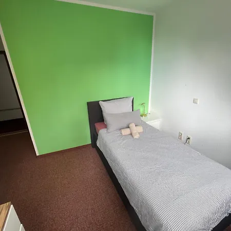 Neue Pfefferkiste Hostel *